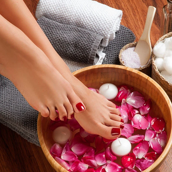 Alo Nails And Spa